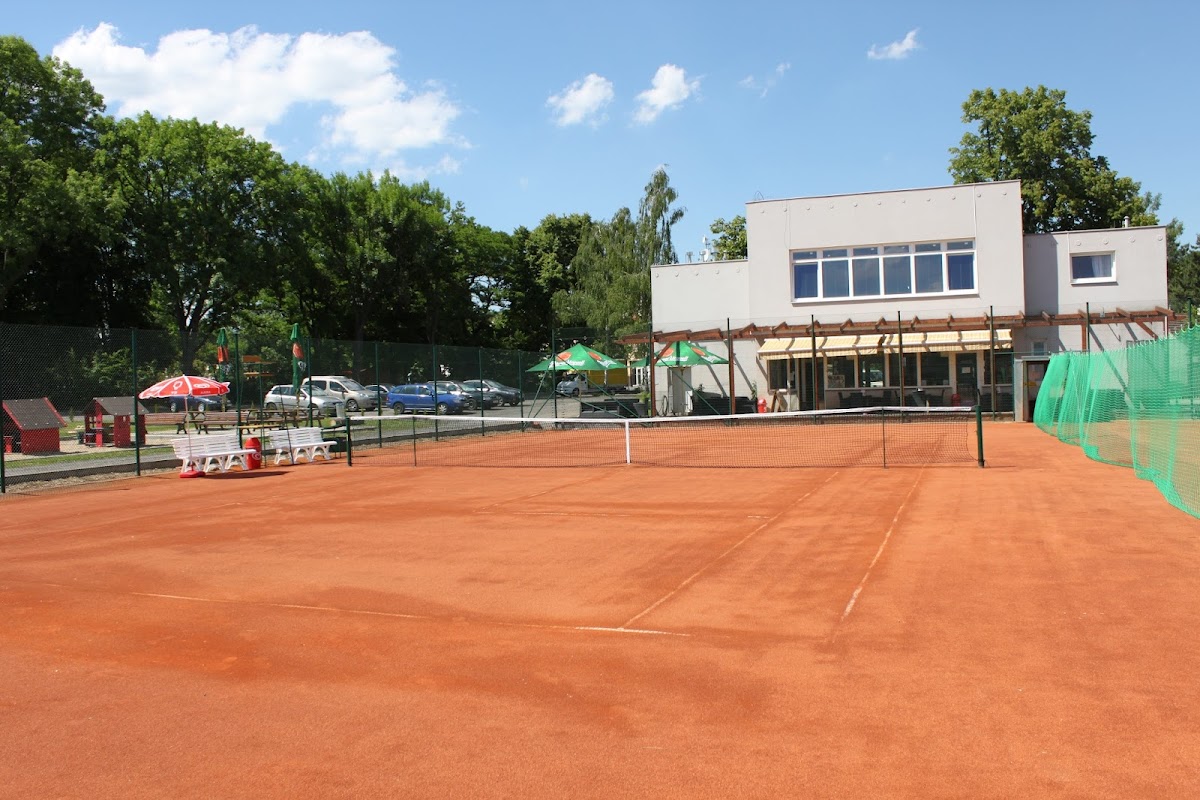 Sport Butovice - badminton Praha 5